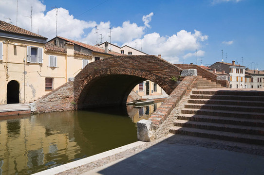 St. Peter？橋。Comacchio。Emilia Romagna。意大利.