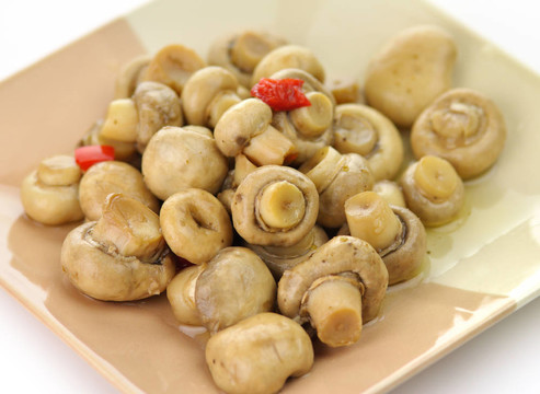 腌蘑菇