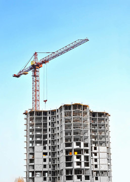 建筑起重機和建筑在藍(lán)天建設(shè)
