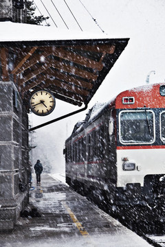 雪在坎夫蘭克火車站