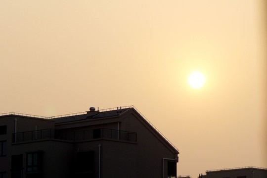 清晨的太陽