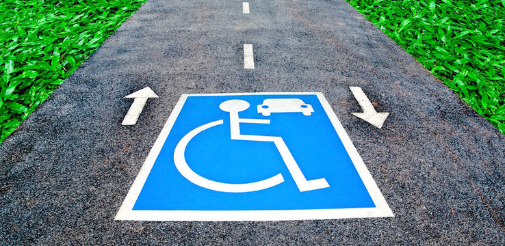 道路殘疾人專用停車場