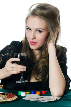 美麗的女孩與酒杯