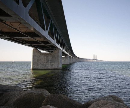 厄勒海峽大橋