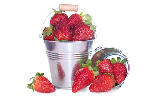桶中的Strawberry