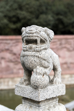 小石獅子