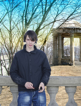 男孩在公園