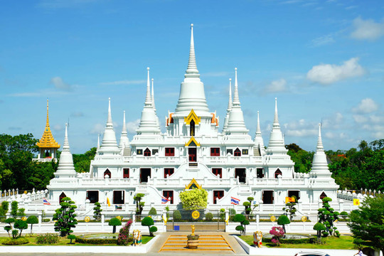 阿梭卡藍(lán)寺White Pagodas寺