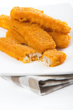 炸魚(yú)條。Bastoncini di pesce。