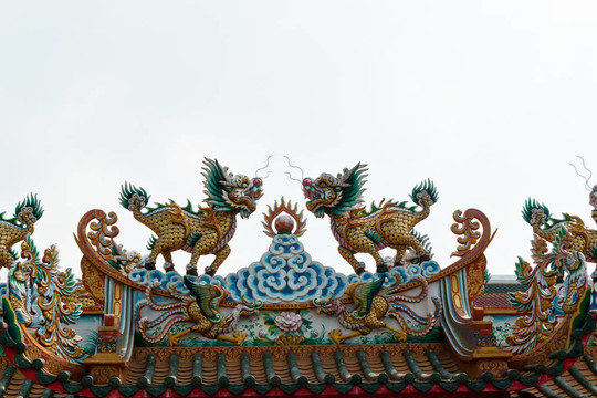 中國式龍雕像