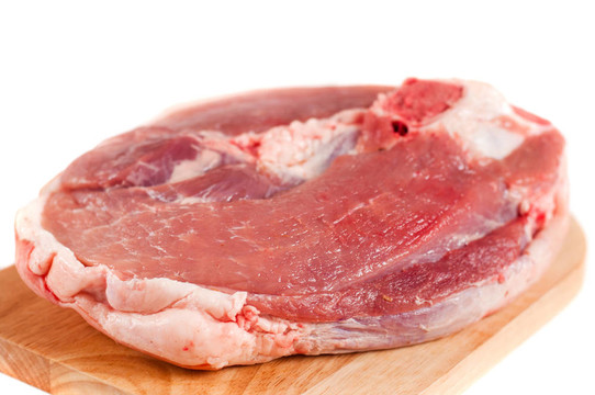 砧板上的豬肉