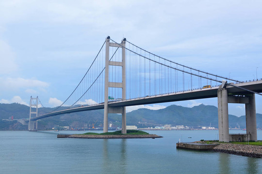 青馬大橋