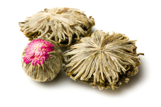 開花的綠茶