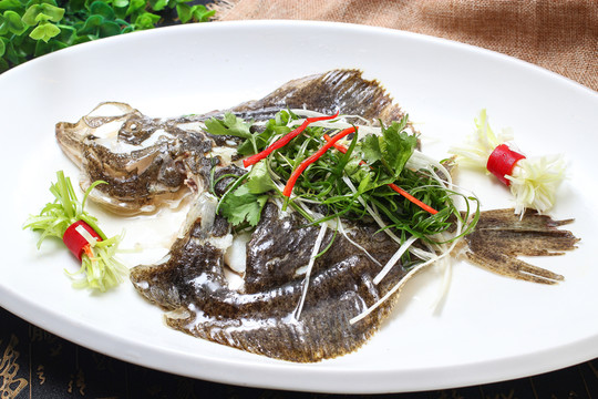 清蒸多寶魚