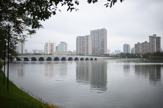 石拱橋