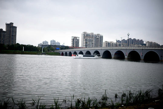 石拱橋