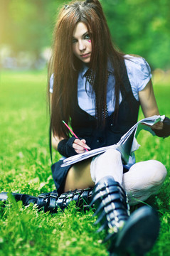 年輕的女學生