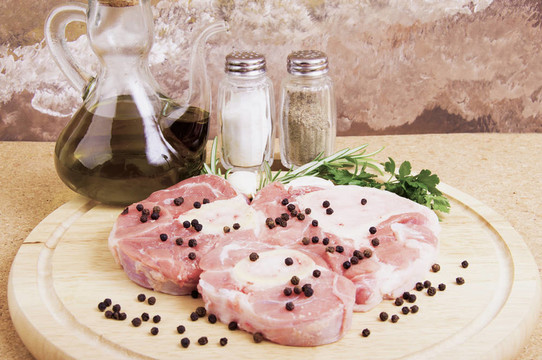牛肉燉小牛肘