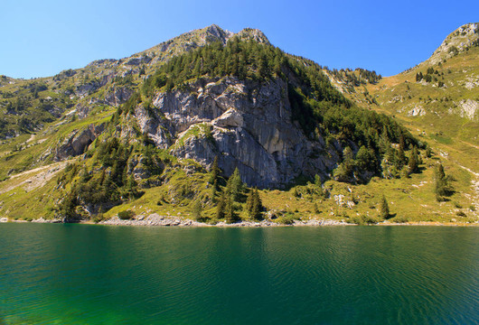 krnsko湖