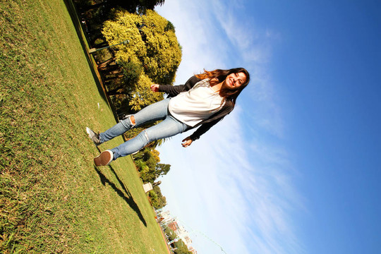 在公園里玩得開心