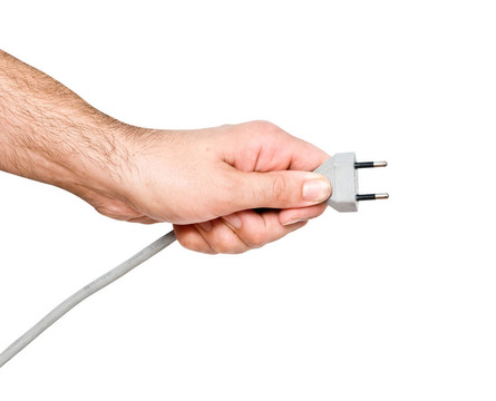 帶兩針電源插頭的手