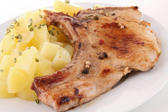 土豆烤豬肉