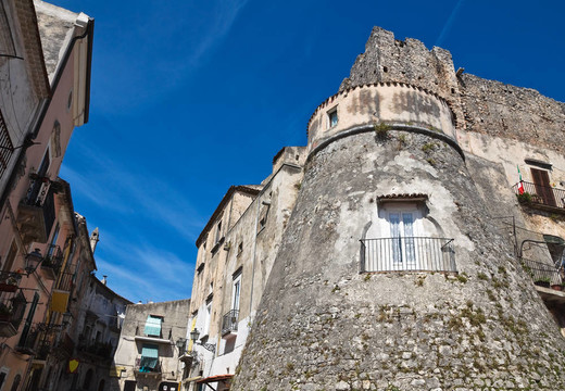 Vico del Gargano城堡。普利亞。意大利.