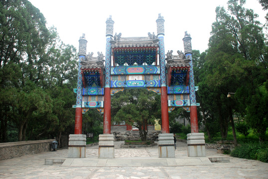 香山公園牌坊