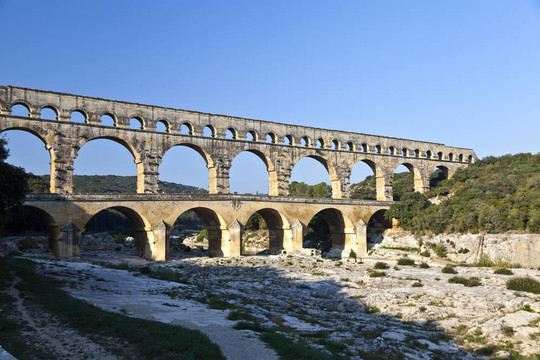 加德橋
