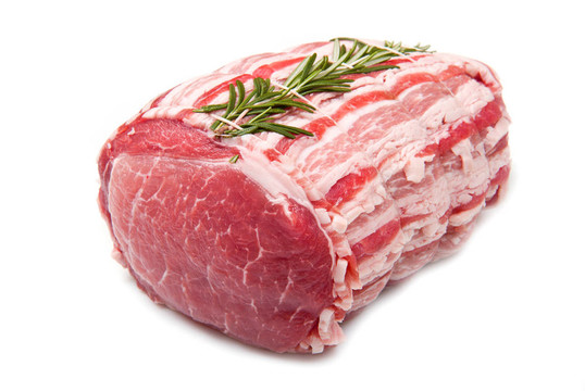 隔離生烤牛肉