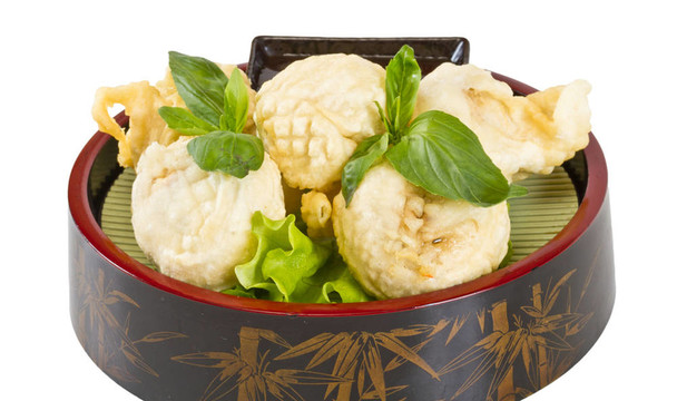 日本料理；炸香菇