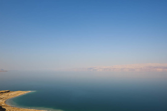 死海
