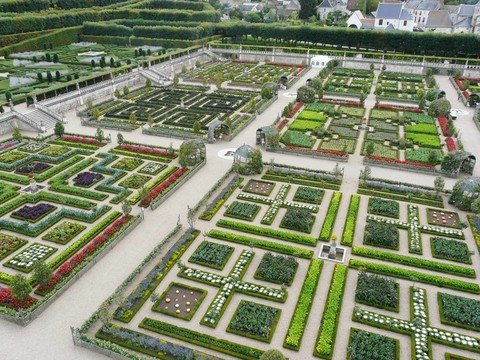 在維朗德里城堡的花園