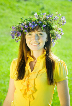 花花環(huán)女孩