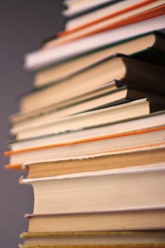 一堆書