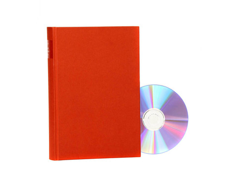DVD在白色的書