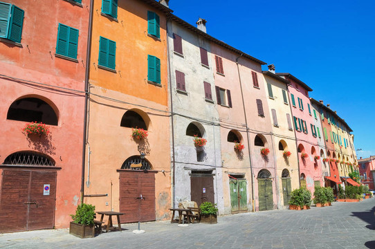 小巷。今年。Emilia Romagna。意大利.