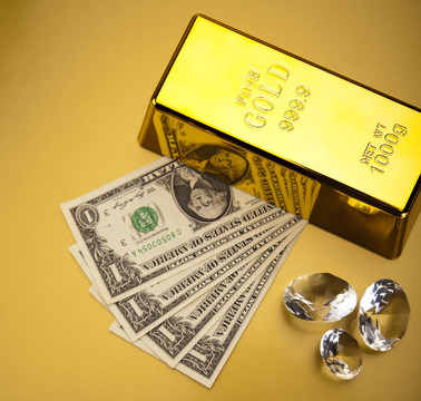 鉆石；金幣和金幣