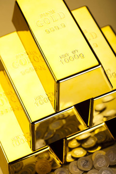 黃金塔金字塔