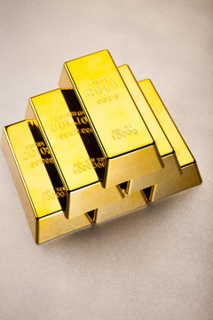 黃金金字塔