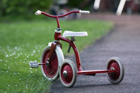 三輪車