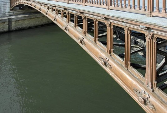 圣母院橋