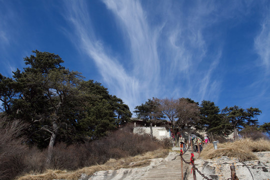 華山東峰