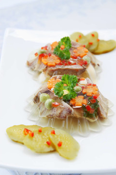 凍牛肉舌