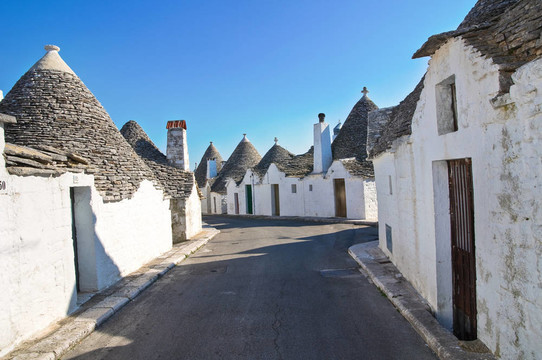 Alberobello s Trulli。普利亞。意大利.