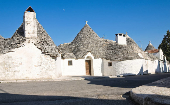 Alberobello s Trulli。普利亞。意大利.