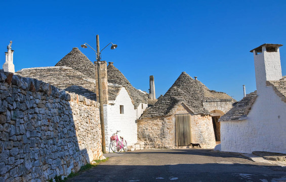 Alberobello s Trulli。普利亞。意大利.