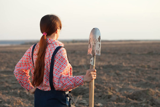 田野女農(nóng)民
