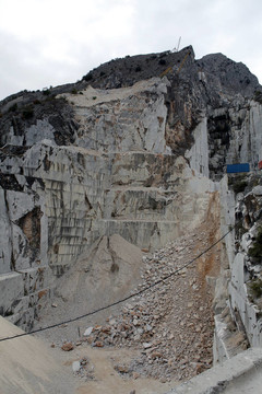 大理石采石場——濱海阿爾卑斯山脈；Carrara；托斯卡納；意大利