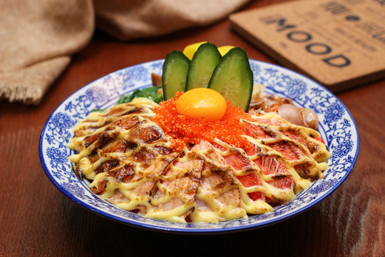 三文魚蓋飯